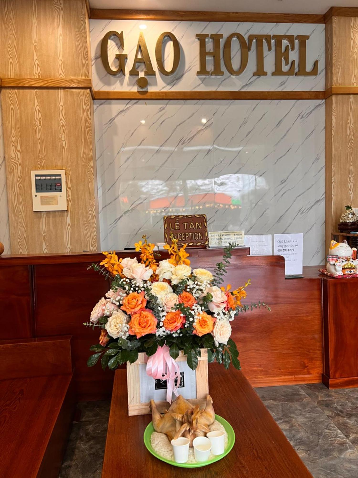Gao Hotel Chi Khu Co Ong Buitenkant foto
